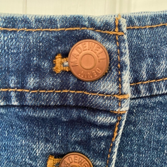 Madewell Denim Mid length Skirt. Front Slit with angle buttons -Sz 28 - Picture 5 of 15